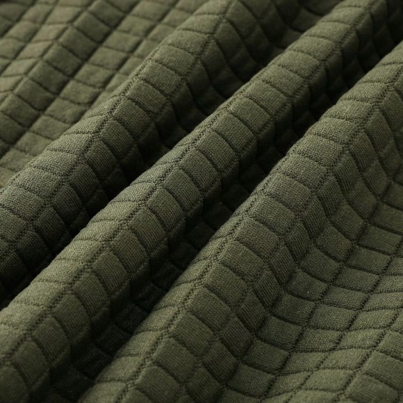 😎 Army Green Quilted Hoodie - Picture 5 of 14